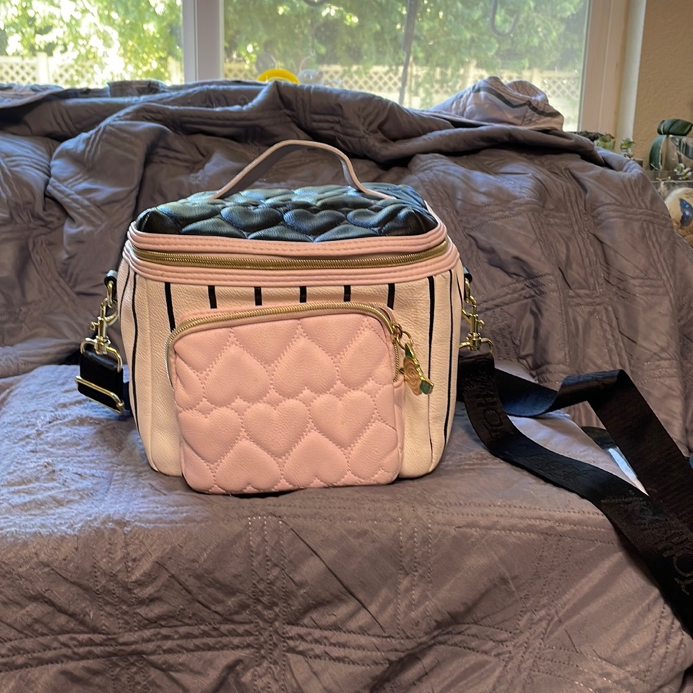 Betsey Johnson Insulated Lunch Tote